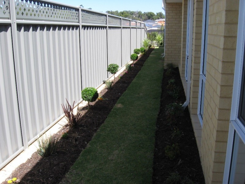 27 Thaxted Street, Wellard WA 6170