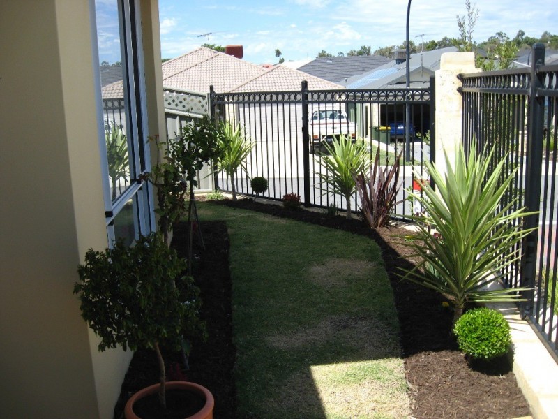 27 Thaxted Street, Wellard WA 6170