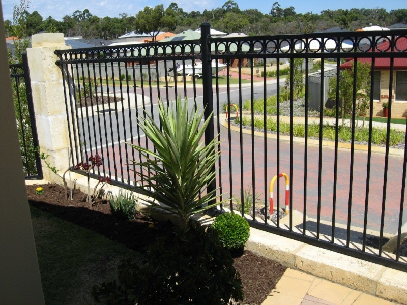 27 Thaxted Street, Wellard WA 6170