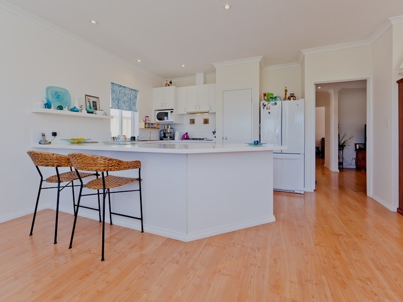 2 Anduril Lane, Rockingham WA 6168