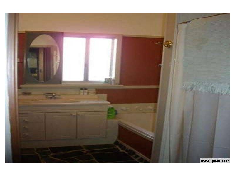 39 Pace Road, Medina WA 6167