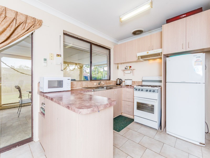 61 Corring Way, Parmelia WA 6167