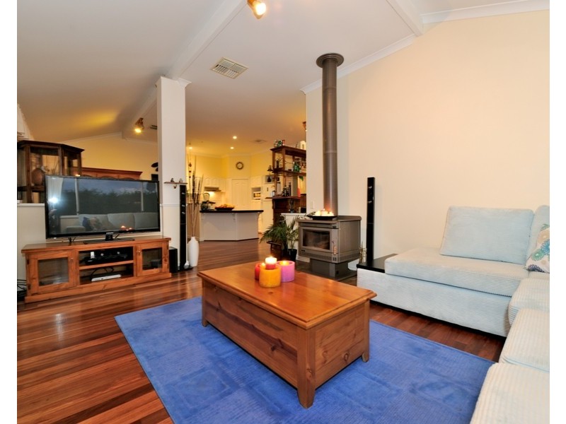 9 Porter Gardens, Leda WA 6170