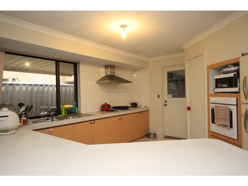 23 Millstream Place, Success WA 6164