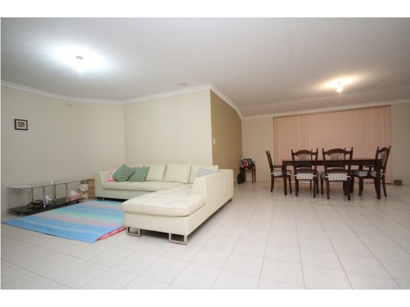 23 Millstream Place, Success WA 6164