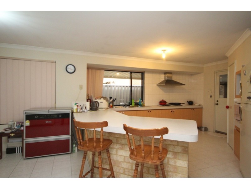 23 Millstream Place, Success WA 6164