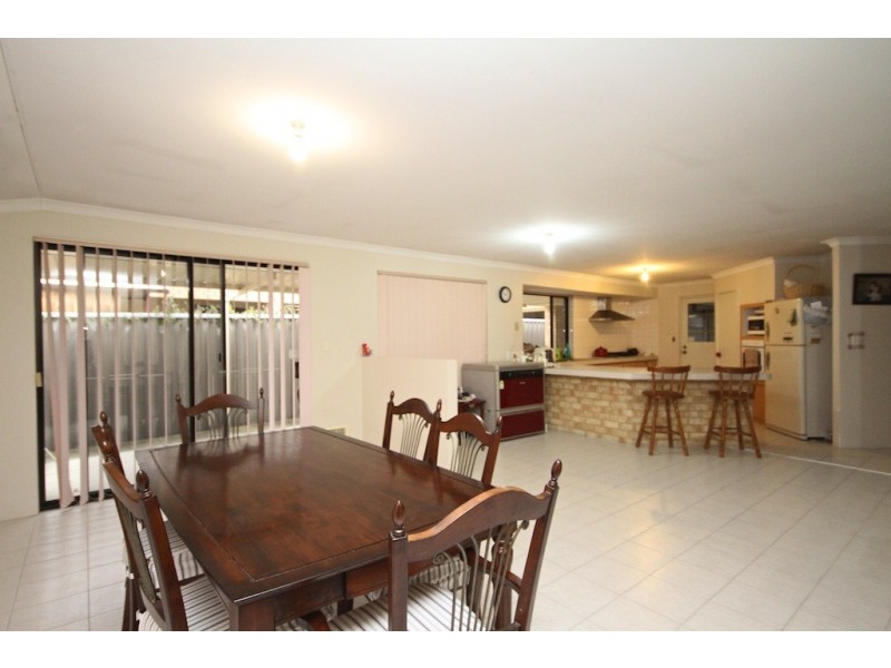 23 Millstream Place, Success WA 6164