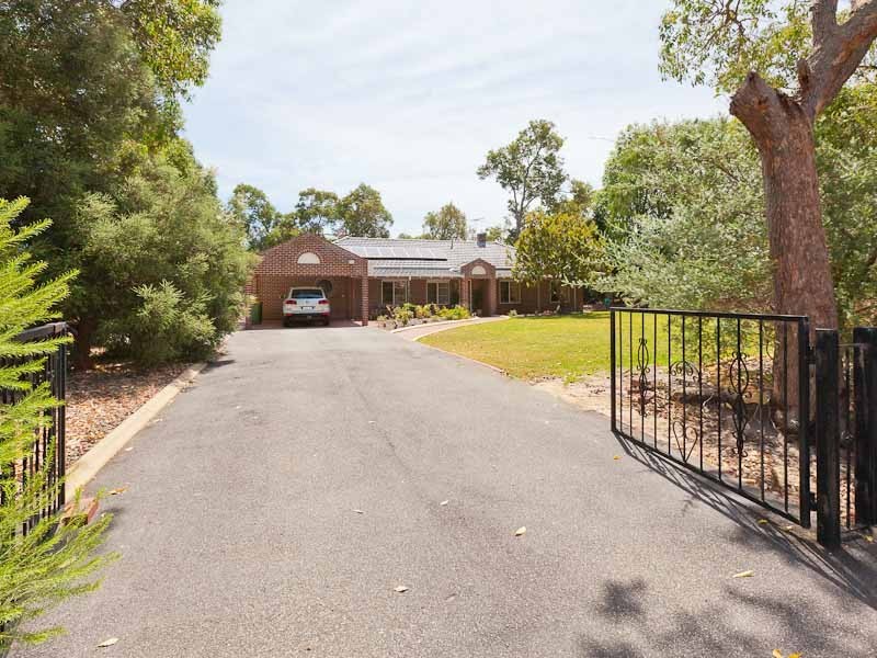 26 Silversmith Street, Wellard WA 6170