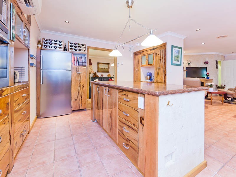 26 Silversmith Street, Wellard WA 6170