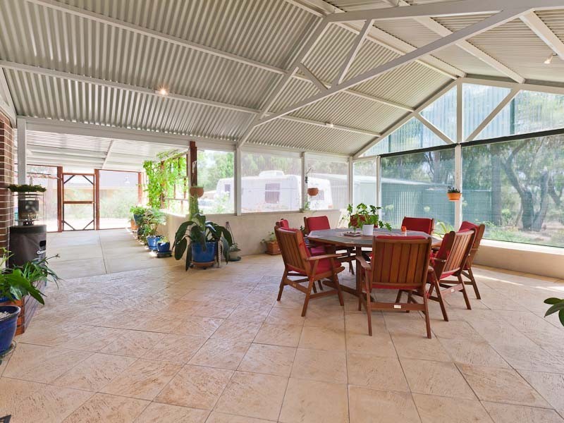 26 Silversmith Street, Wellard WA 6170