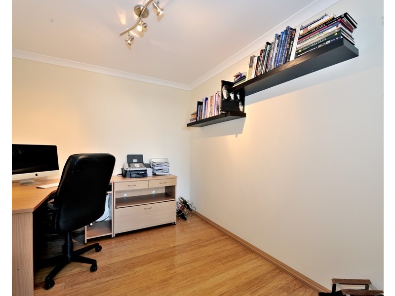 36 Rutherford Square, Orelia WA 6167