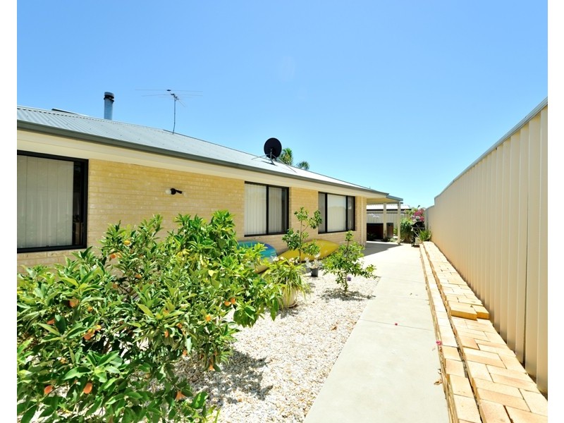 36 Rutherford Square, Orelia WA 6167