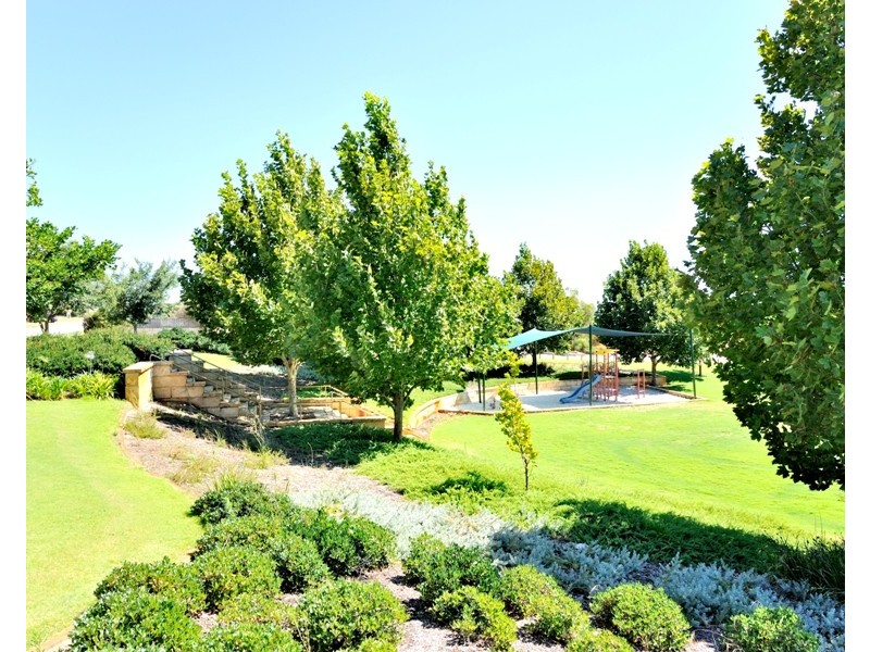 36 Rutherford Square, Orelia WA 6167