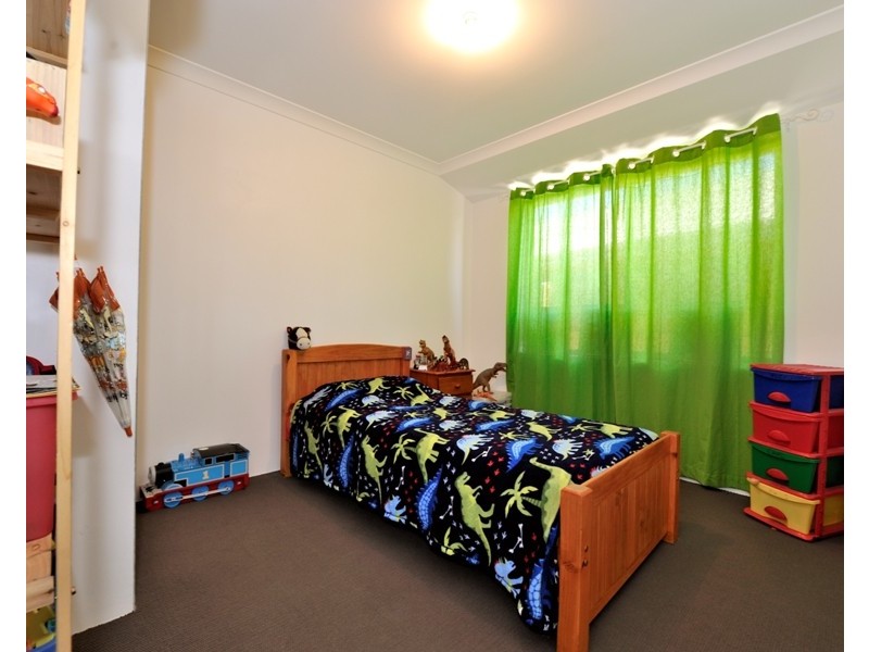 4 Topaz Lane, Wellard WA 6170