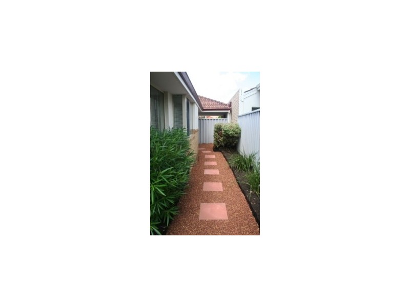 2 Gambar Court, Bentley WA 6102