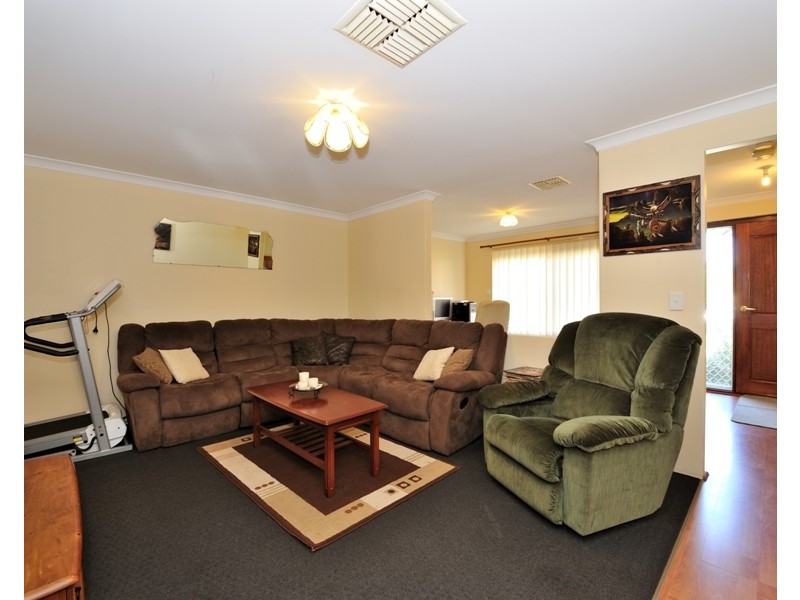 10 Doherty Heights, Parmelia WA 6167