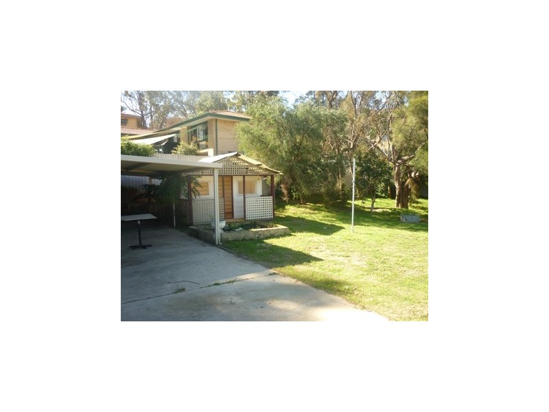 8 Jacques Place, Orelia WA 6167