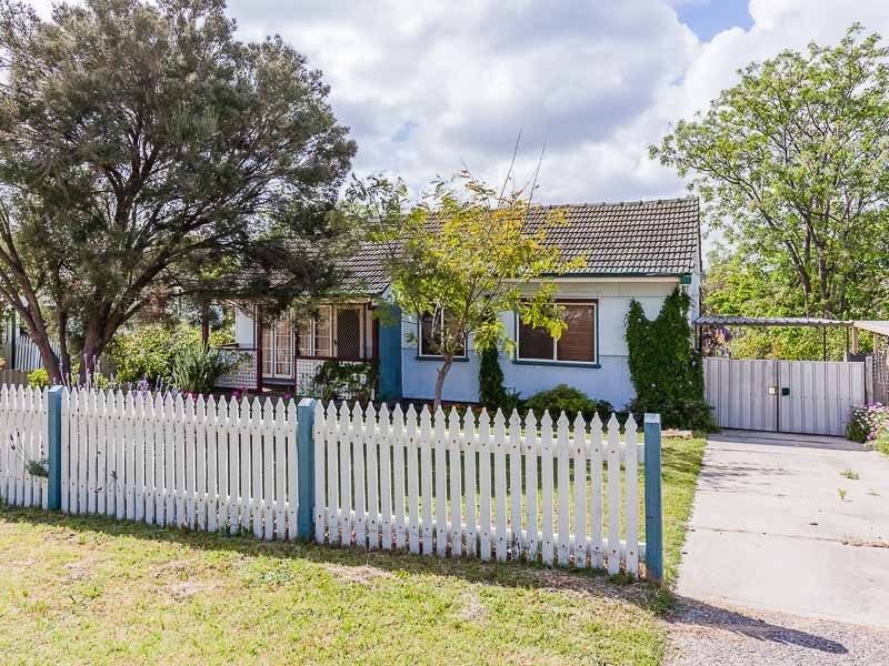 42 Crabtree Way, Medina WA 6167