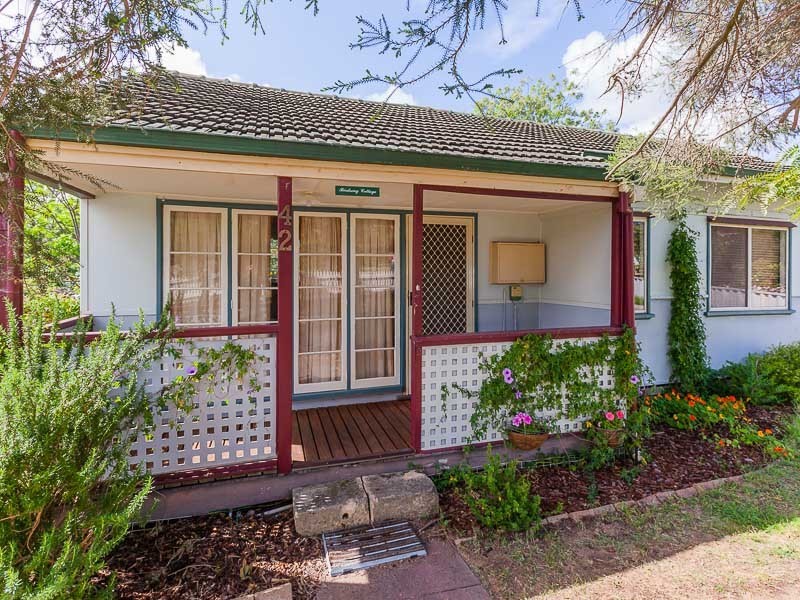 42 Crabtree Way, Medina WA 6167