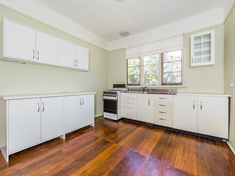 42 Crabtree Way, Medina WA 6167