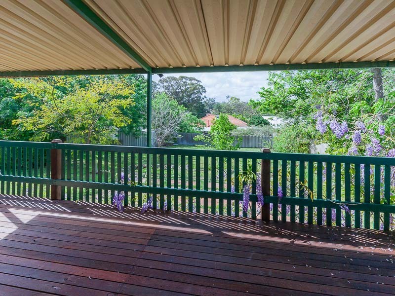 42 Crabtree Way, Medina WA 6167