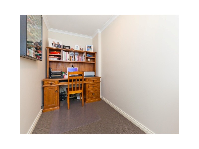 8 Farrier Court, Wellard WA 6170
