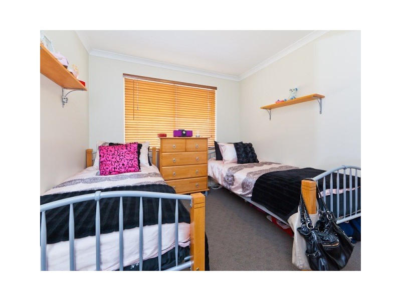 8 Farrier Court, Wellard WA 6170