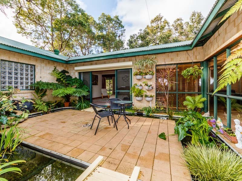 28 Shipwright Avenue, Wellard WA 6170