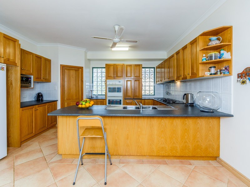 28 Shipwright Avenue, Wellard WA 6170
