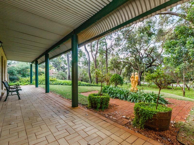 28 Shipwright Avenue, Wellard WA 6170