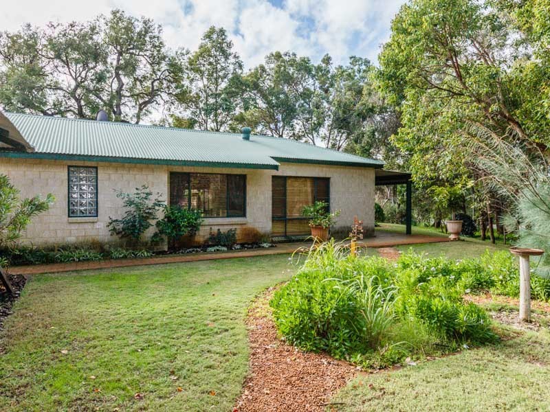 28 Shipwright Avenue, Wellard WA 6170