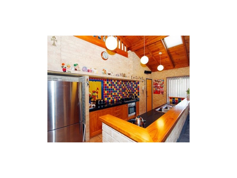 8 Shipwright Avenue, Wellard WA 6170