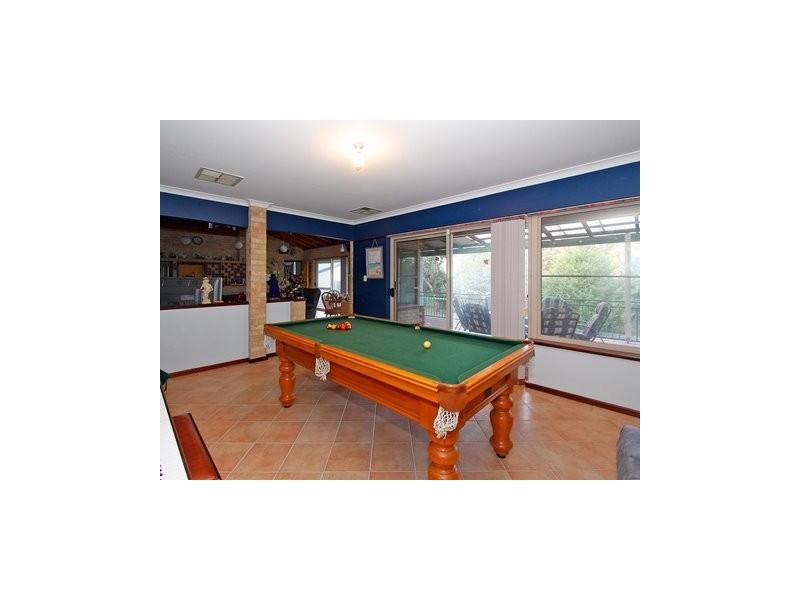 8 Shipwright Avenue, Wellard WA 6170