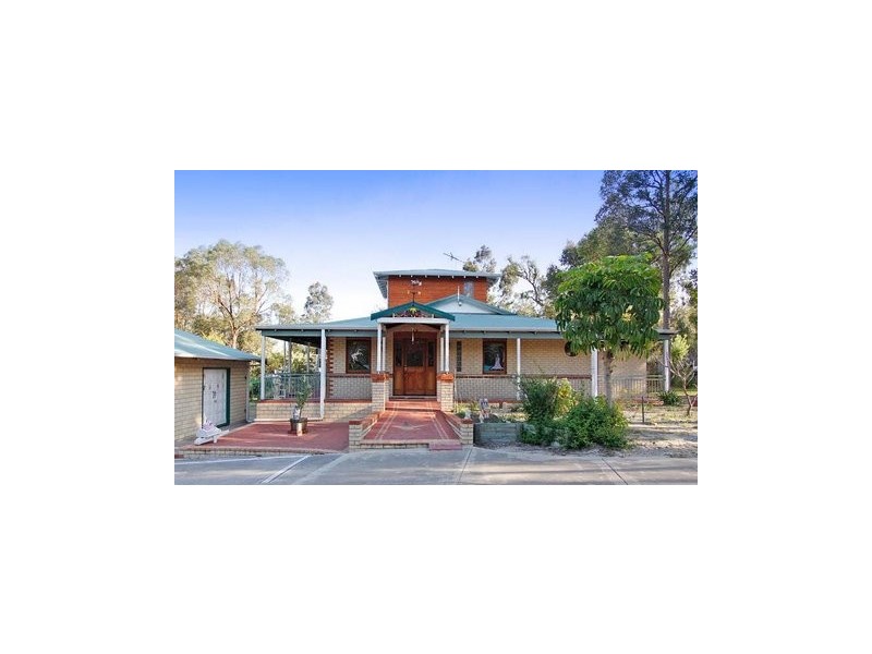 8 Shipwright Avenue, Wellard WA 6170