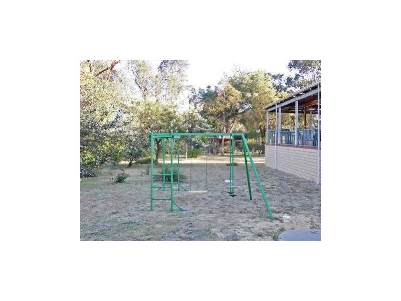 8 Shipwright Avenue, Wellard WA 6170