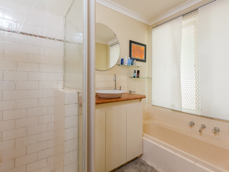 12 Silversmith Street, Wellard WA 6170