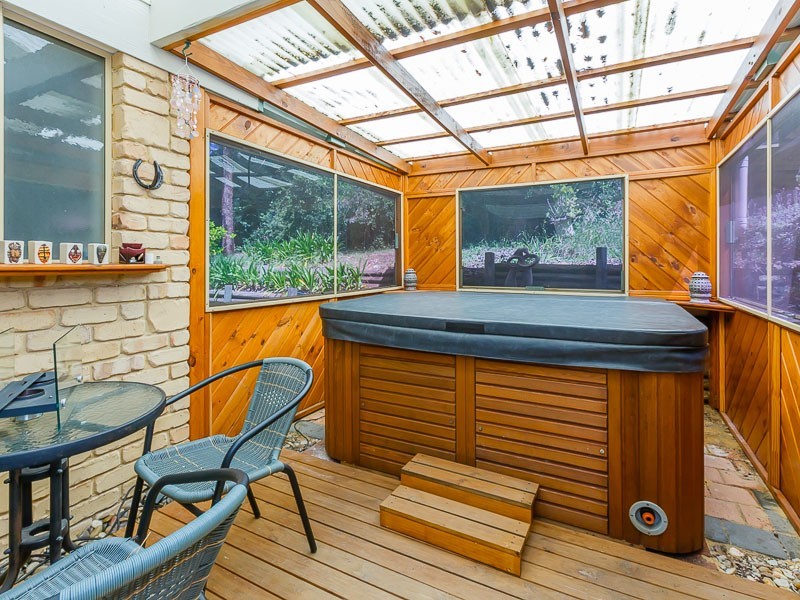 12 Silversmith Street, Wellard WA 6170