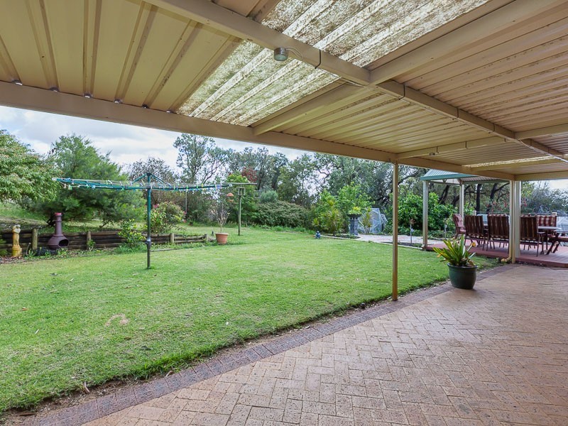 12 Silversmith Street, Wellard WA 6170