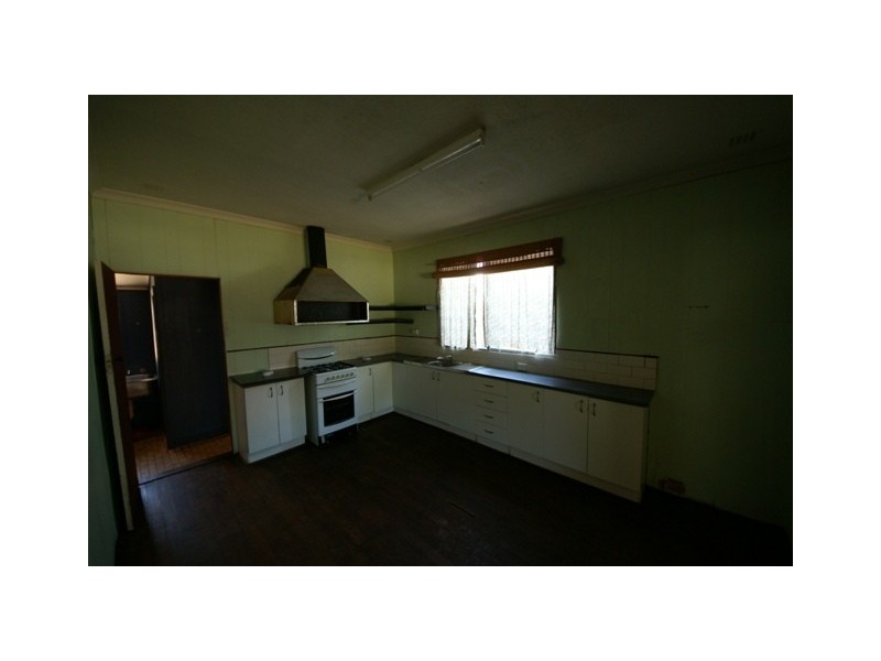 31 Crabtree Way, Medina WA 6167