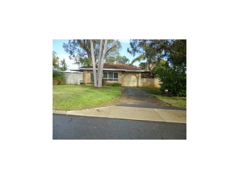 21 Clark Way, Orelia WA 6167