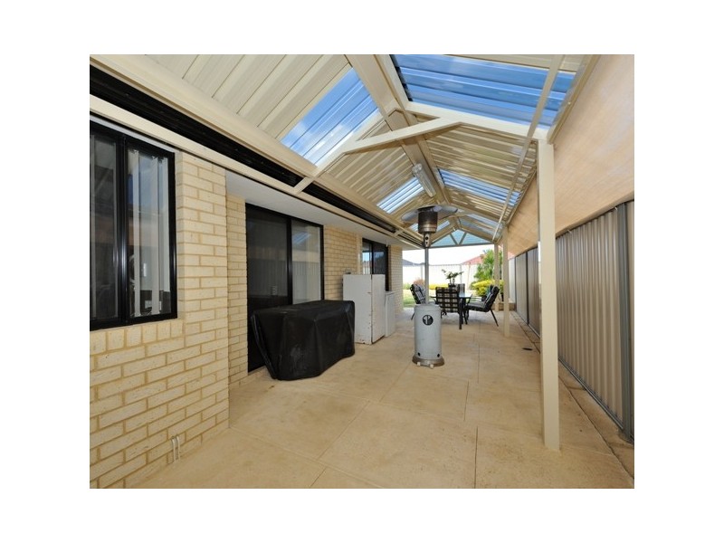 10 Oliver Vista, Bertram WA 6167