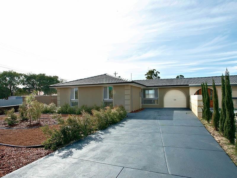 55A Warner Road, Parmelia WA 6167