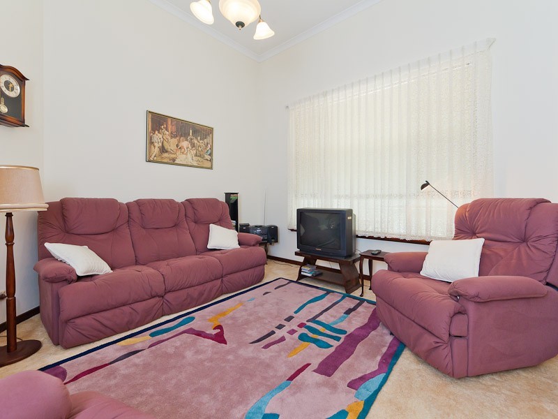 7 Spinner Lane, Wellard WA 6170