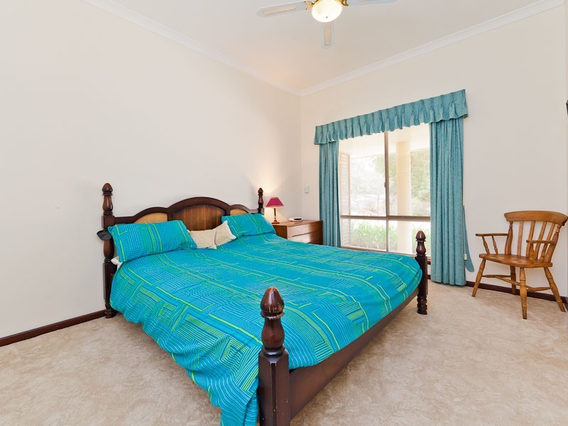 7 Spinner Lane, Wellard WA 6170