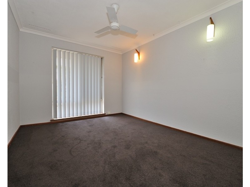 35 Nye Way, Orelia WA 6167