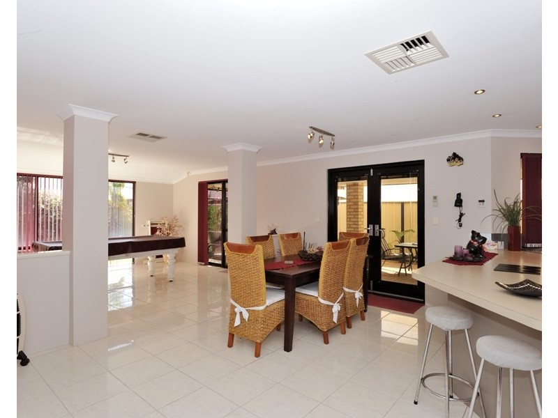 3 Whiteman Crescent, Bertram WA 6167