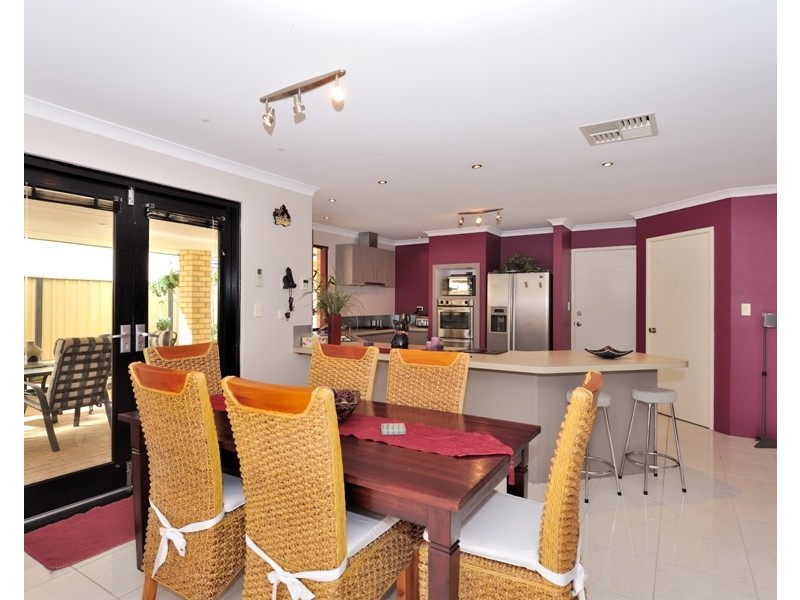 3 Whiteman Crescent, Bertram WA 6167