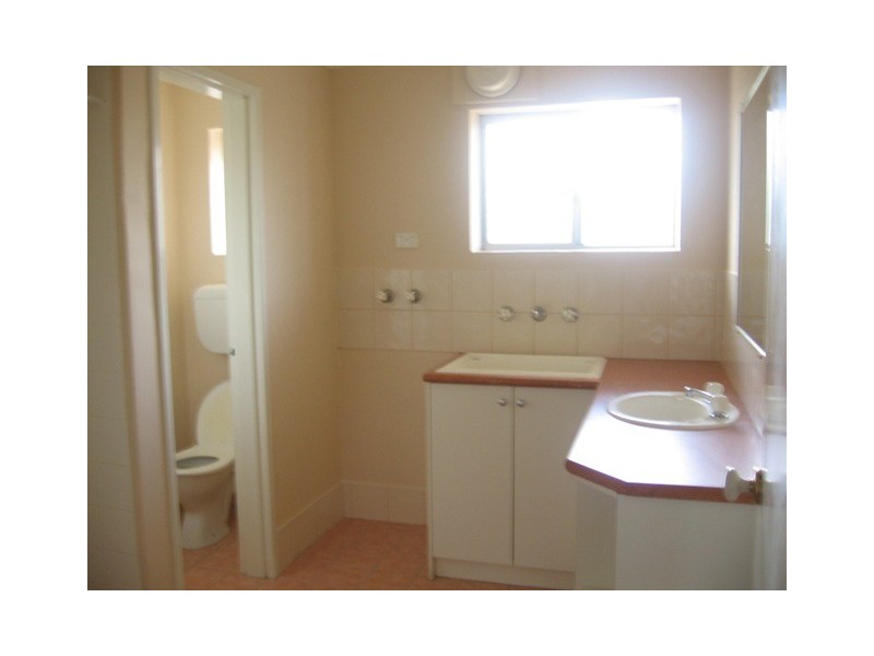 Unit 15, 21 Disney Road, Parmelia WA 6167