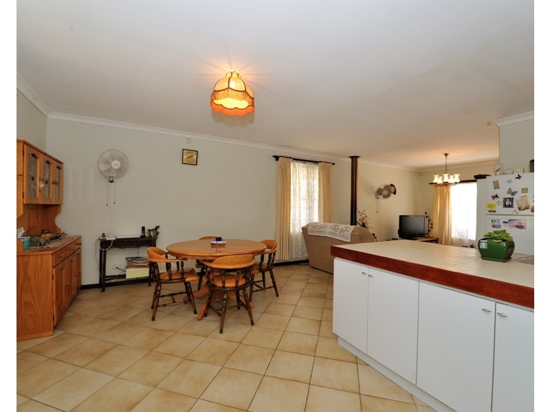 20 Darkins Retreat, Parmelia WA 6167