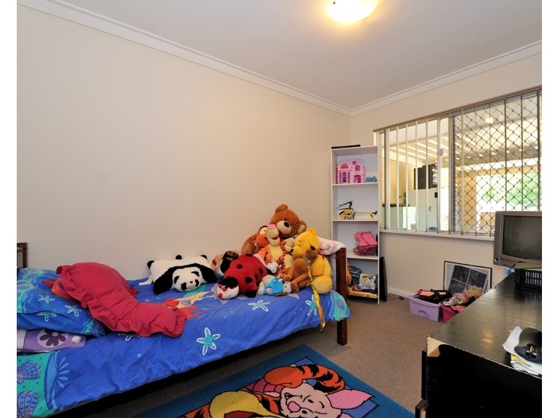 7 Durrant Avenue, Parmelia WA 6167